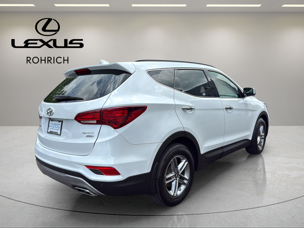 Used 2017 Hyundai Santa Fe Sport w/ 2.4L Tech Package 04 AWD/4WD image 6