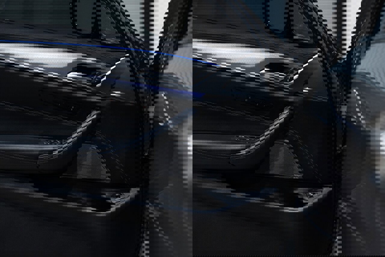 Used 2019 BMW M5 w/ Executive Package image 26