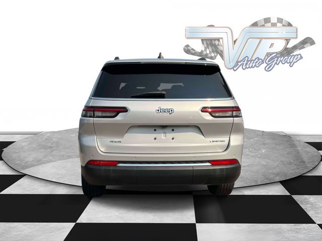 Used 2023 Jeep Grand Cherokee L Limited AWD/4WD image 5