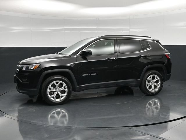 Certified 2024 Jeep Compass Latitude AWD/4WD image 9