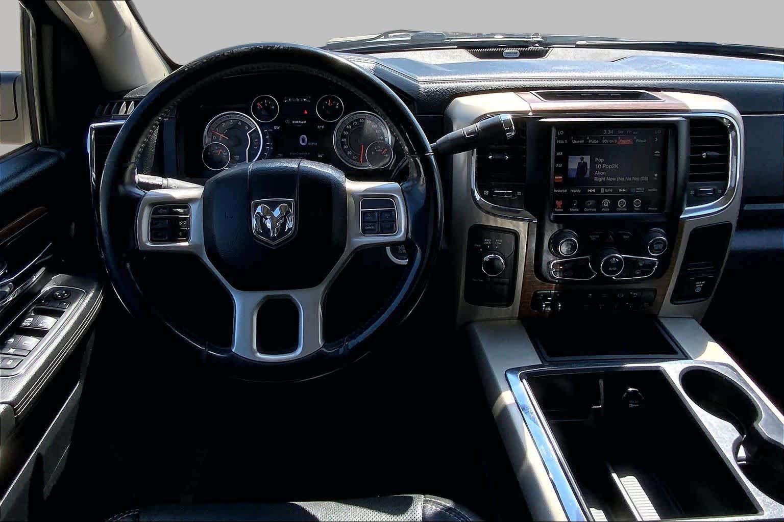 Used 2014 RAM 2500 Laramie w/ Convenience Group AWD/4WD image 6