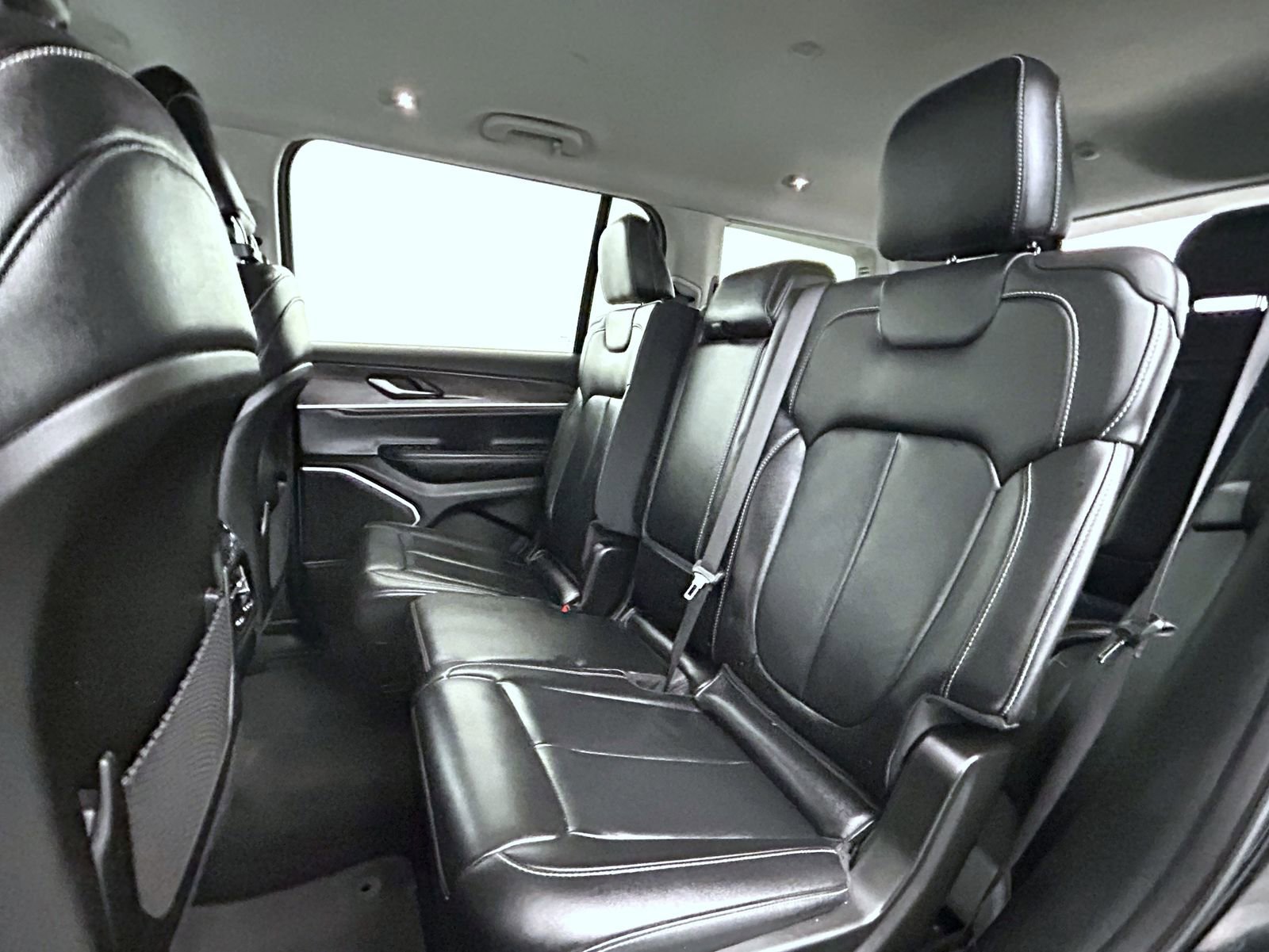 Certified 2022 Jeep Grand Cherokee L Limited image 21