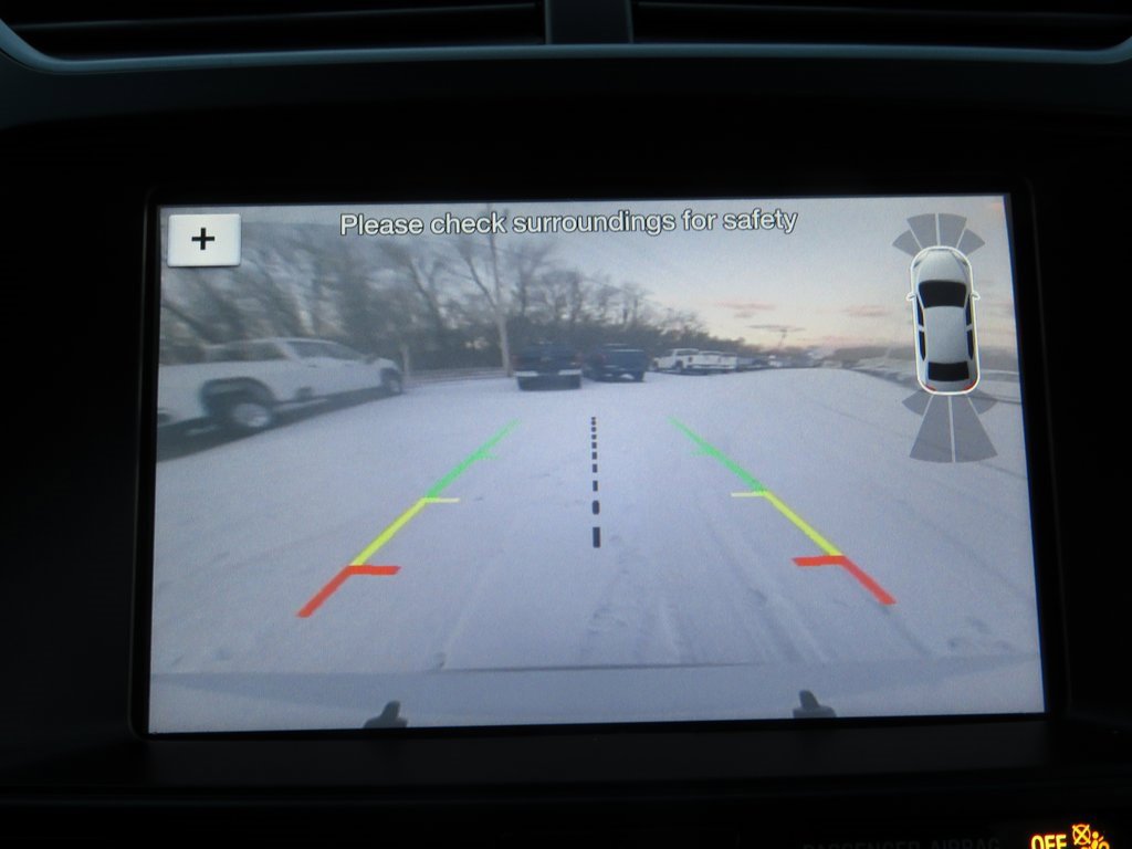 Used 2017 Ford Explorer XLT w/ Equipment Group 202A image 26