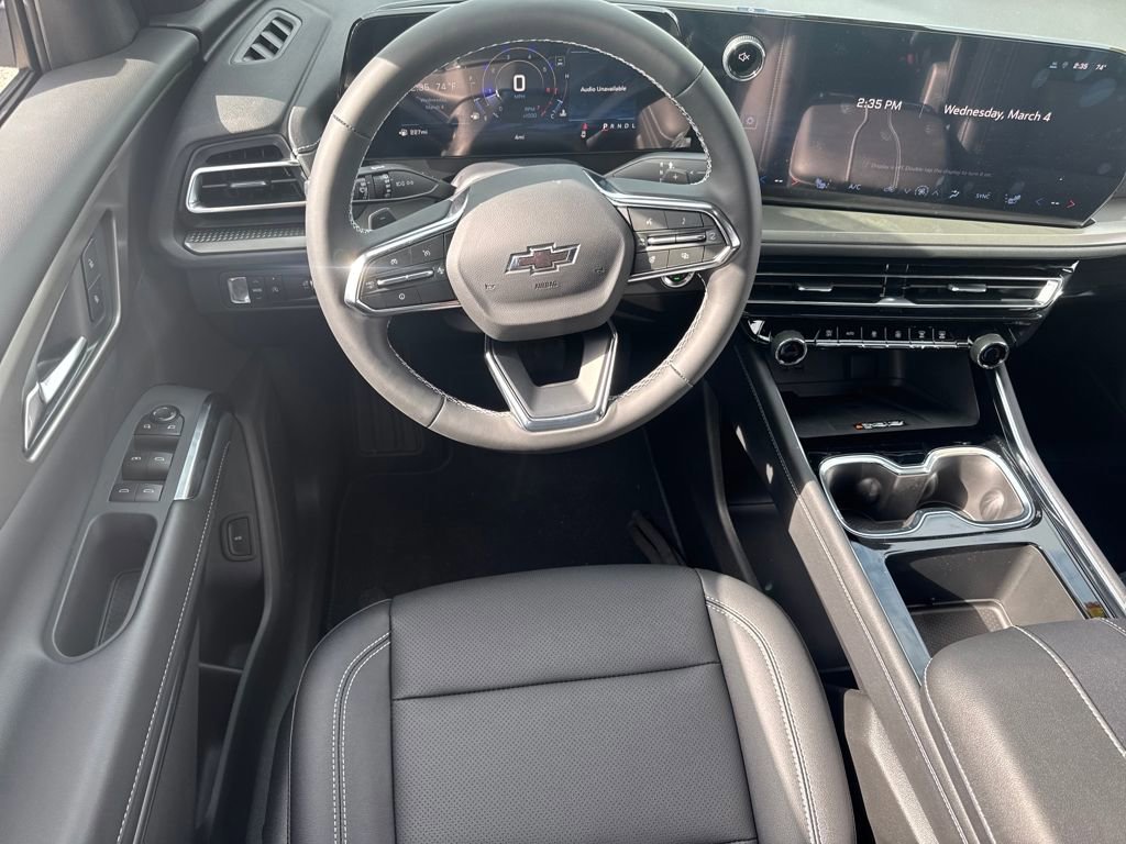 New 2026 Chevrolet Traverse LT w/ Midnight/Sport Edition image 13