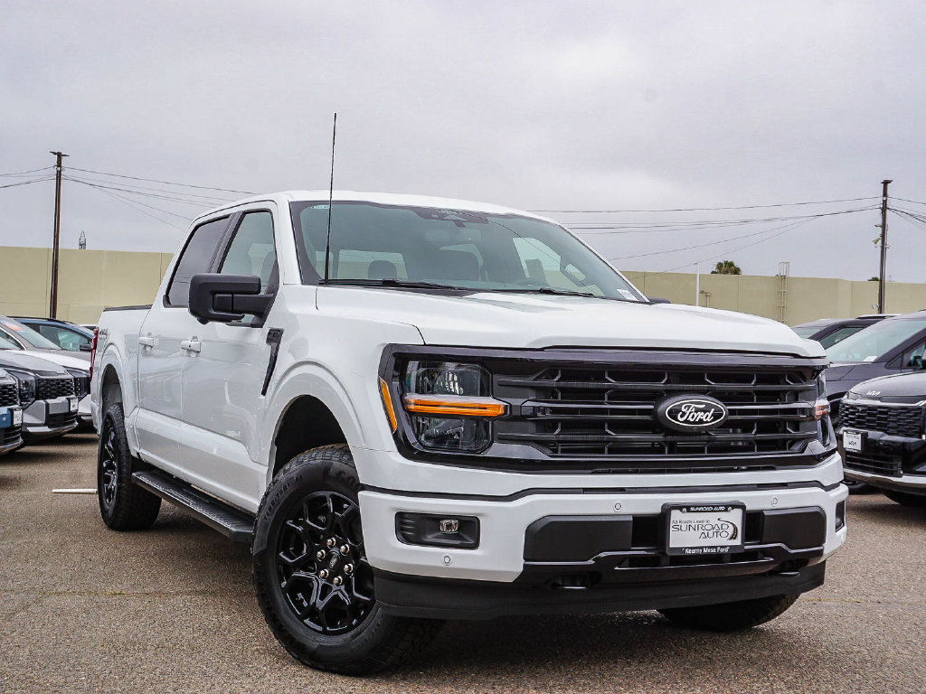 New 2026 Ford F150 XLT w/ Equipment Group 302A MID