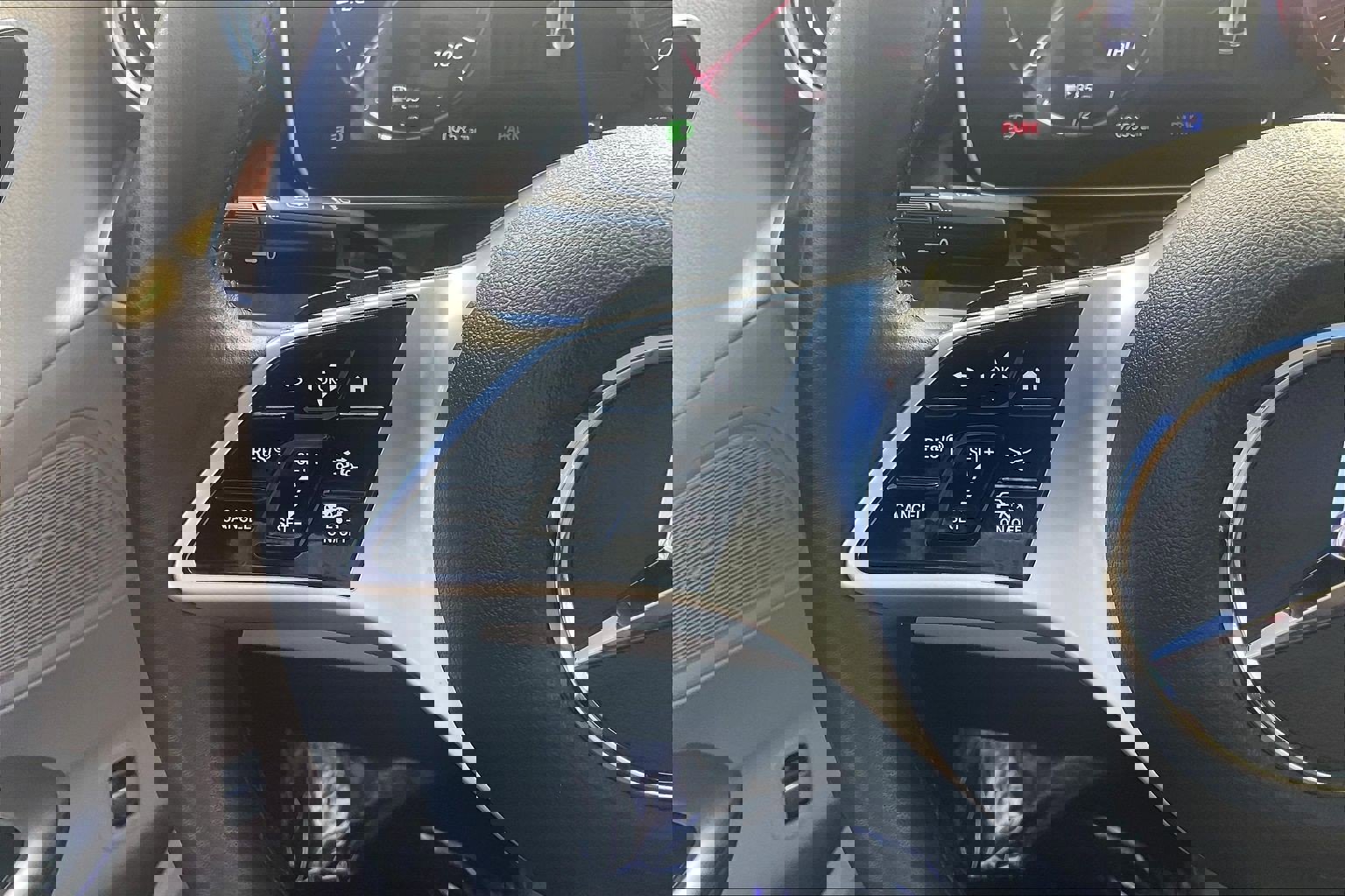 Used 2023 Mercedes-Benz C 300 4MATIC Sedan w/ Exclusive Trim Package image 23