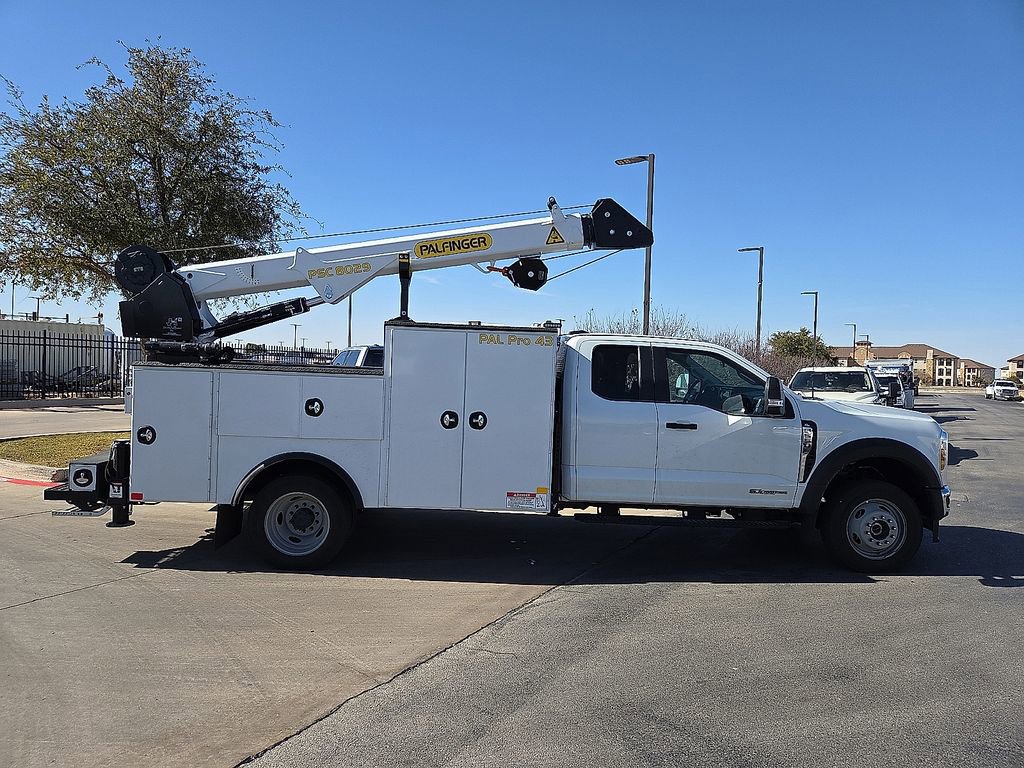 New 2025 Ford F550 4x4 SuperCab Super Duty w/ XL Chrome Package image 5
