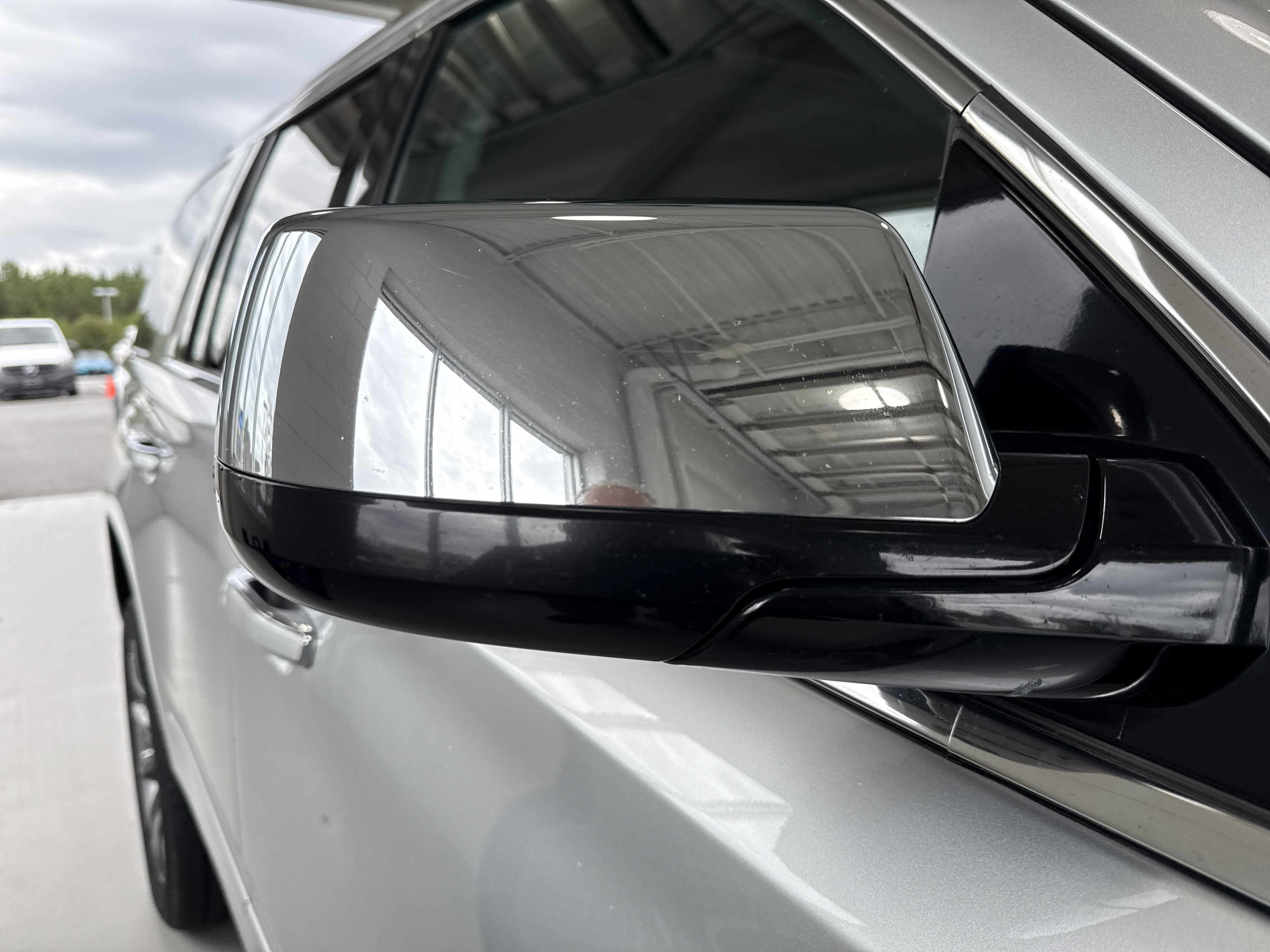 Used 2017 Chevrolet Tahoe Premier image 8