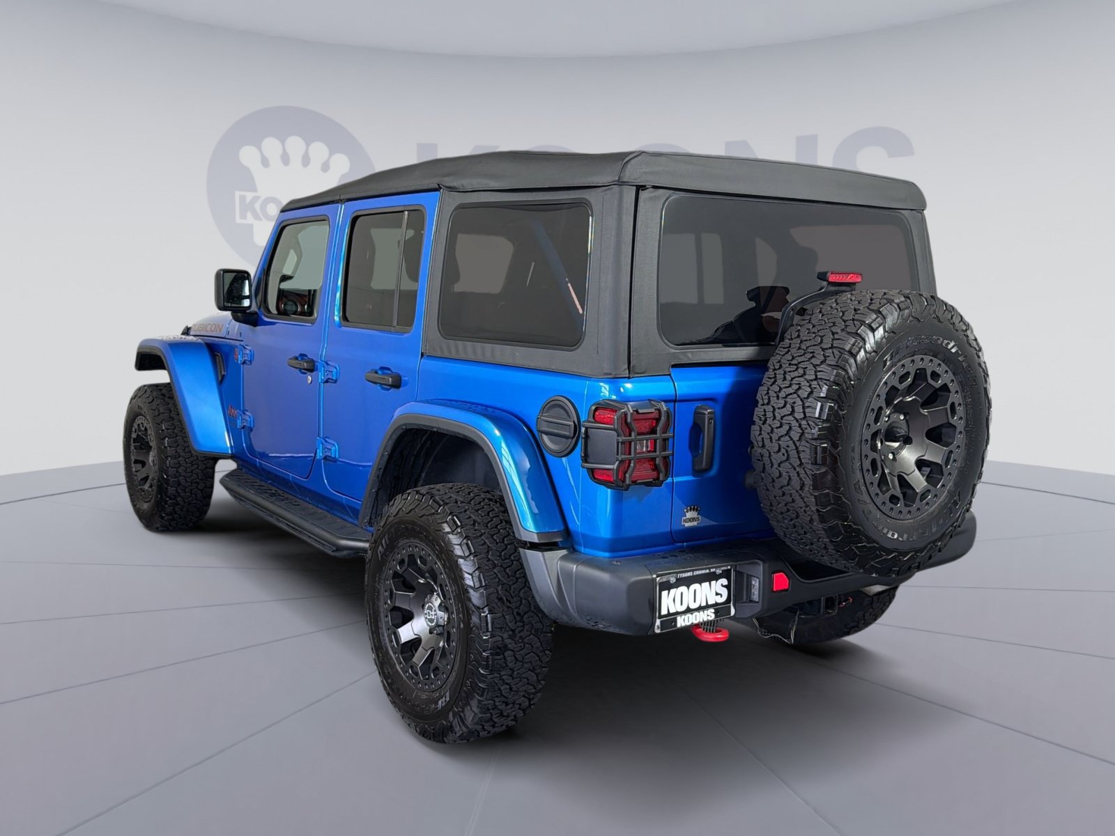Used 2022 Jeep Wrangler Unlimited Rubicon w/ Steel Bumper Group AWD/4WD image 4
