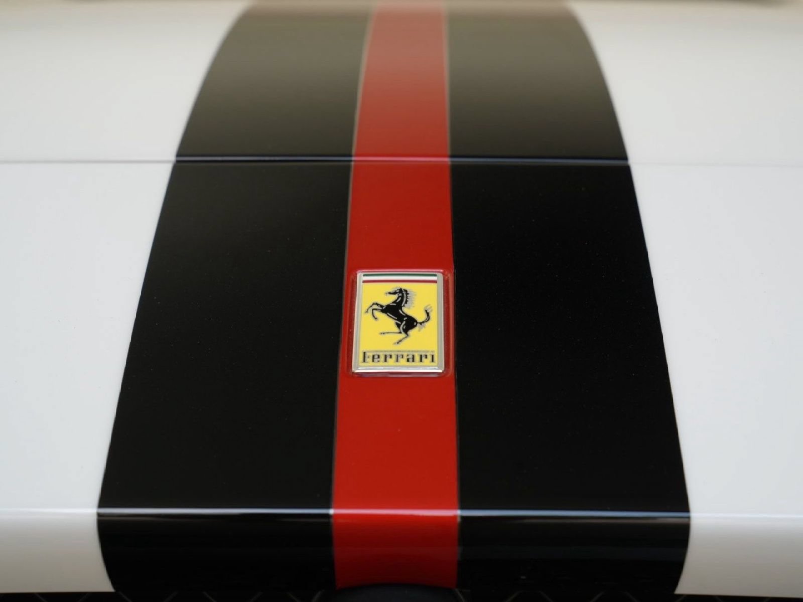 Used 2022 Ferrari 812 GTS RWD image 44