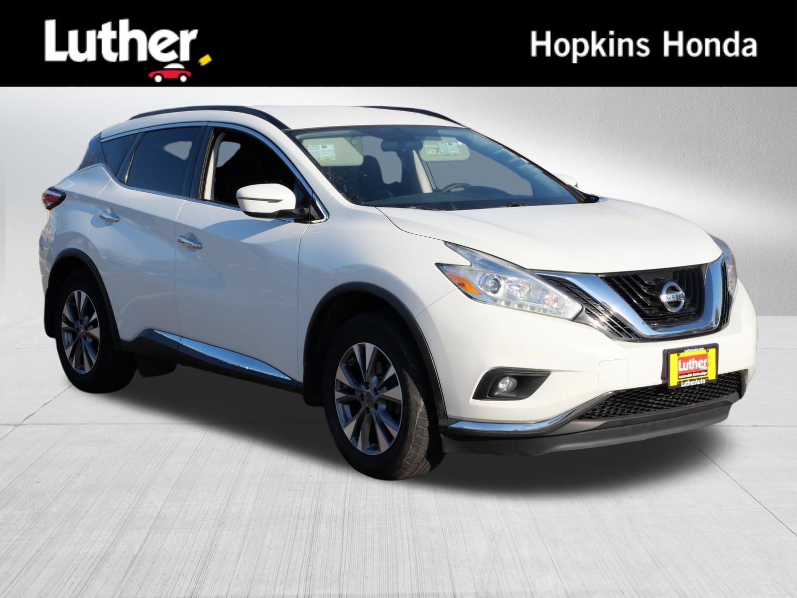 Used 2016 Nissan Murano SV AWD/4WD image 1