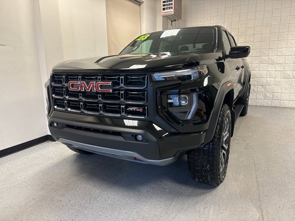 Used 2023 GMC Canyon AT4 w/ AT4 Premium Package image 43