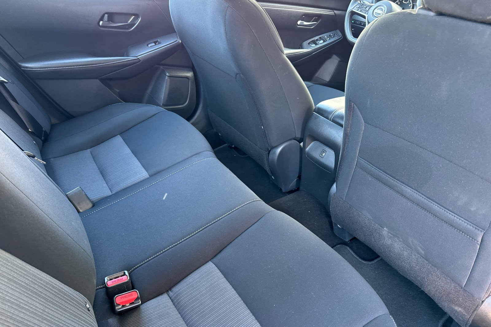 Used 2024 Nissan Sentra SV image 30