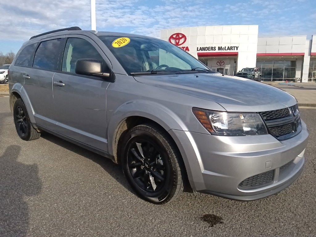 Used 2020 Dodge Journey SE w/ SE Popular Equipment Group image 1
