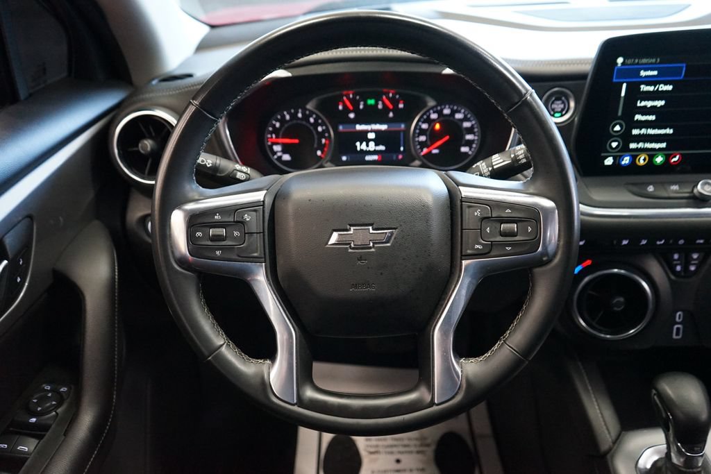 Used 2023 Chevrolet Blazer LT AWD/4WD image 28