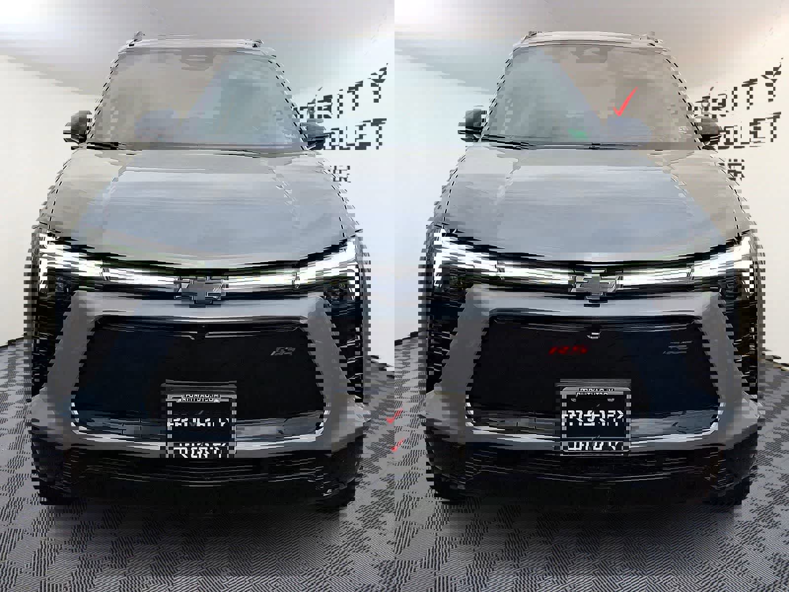 New 2025 Chevrolet Blazer EV RS image 2