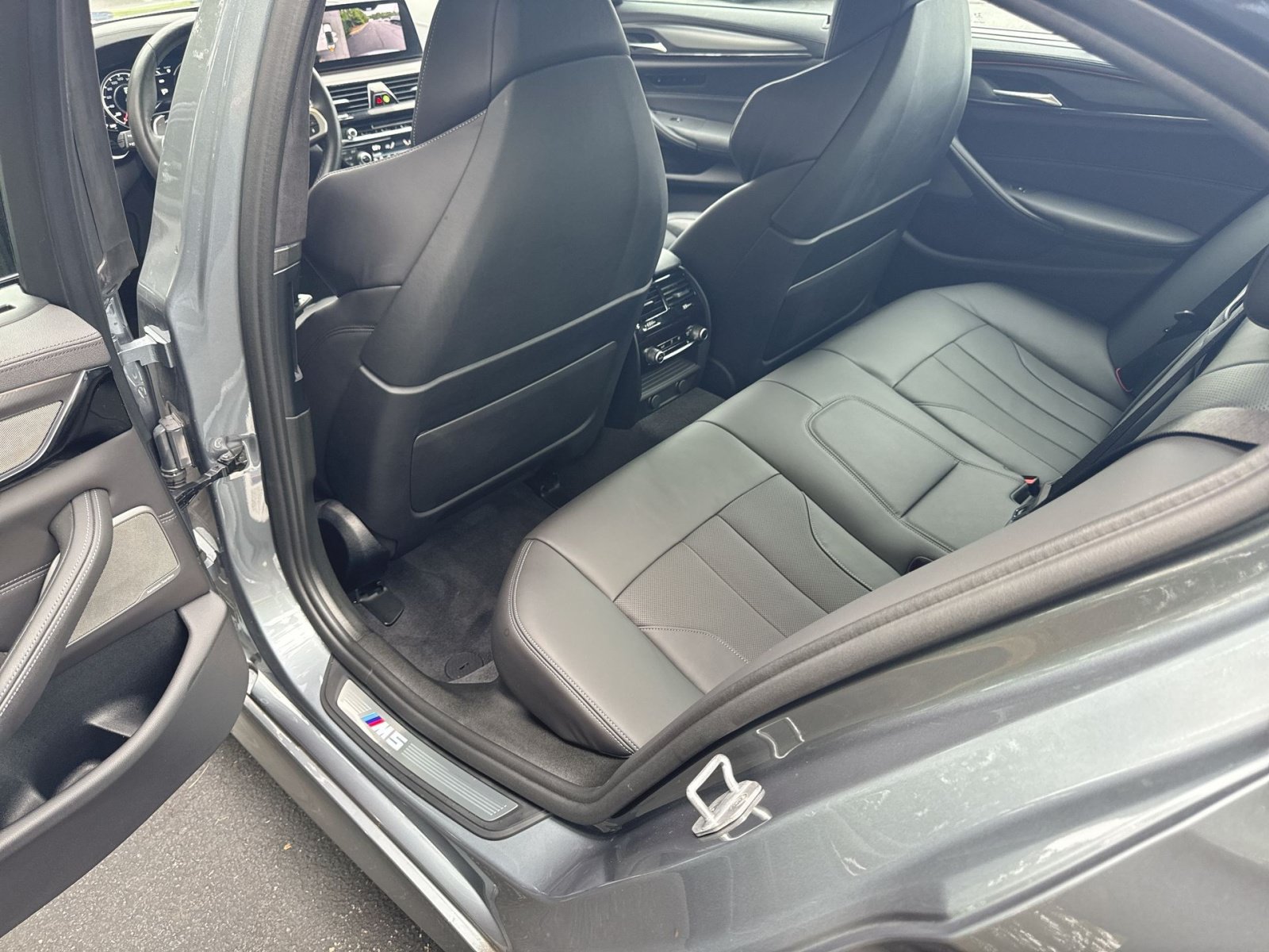 Used 2019 BMW M5 w/ Executive Package AWD/4WD image 23