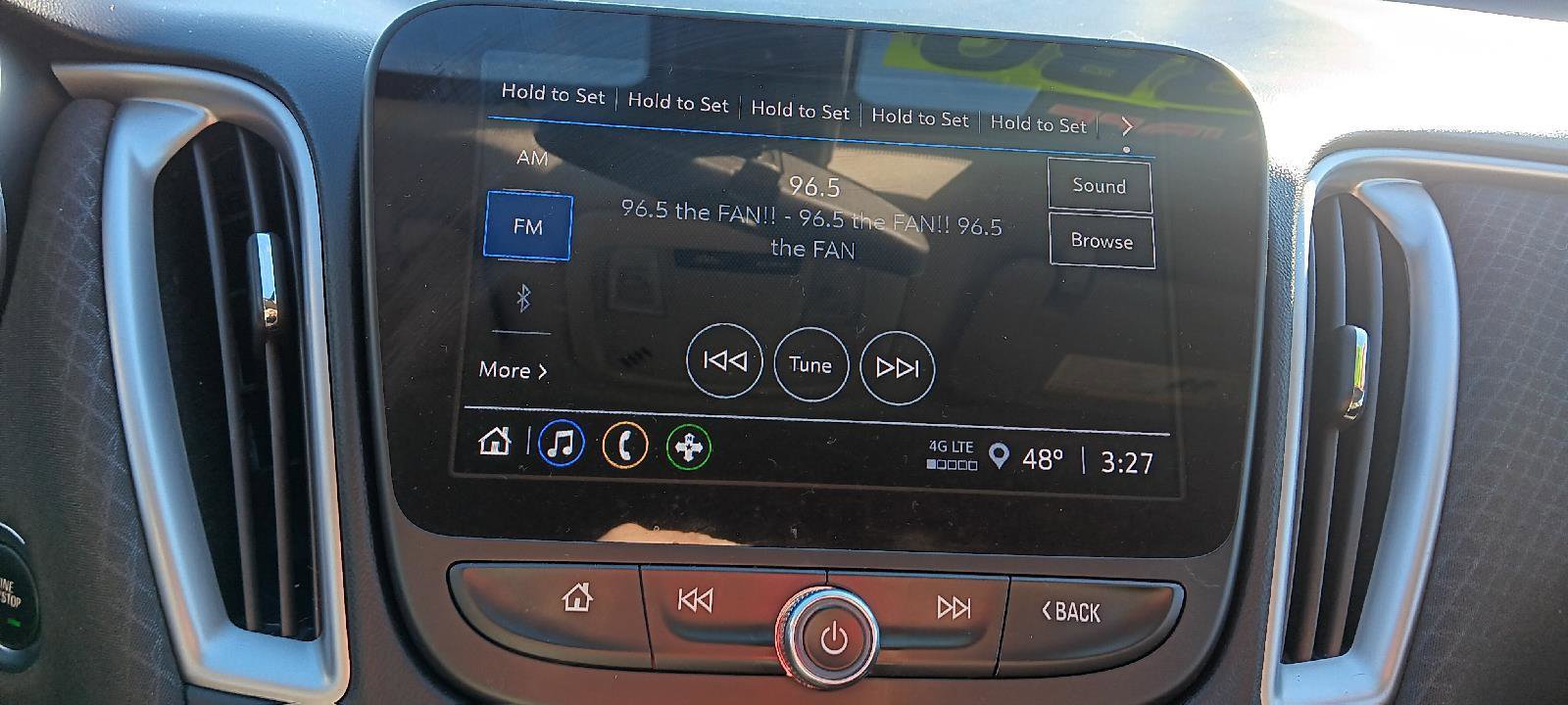 Used 2022 Chevrolet Malibu LS image 19