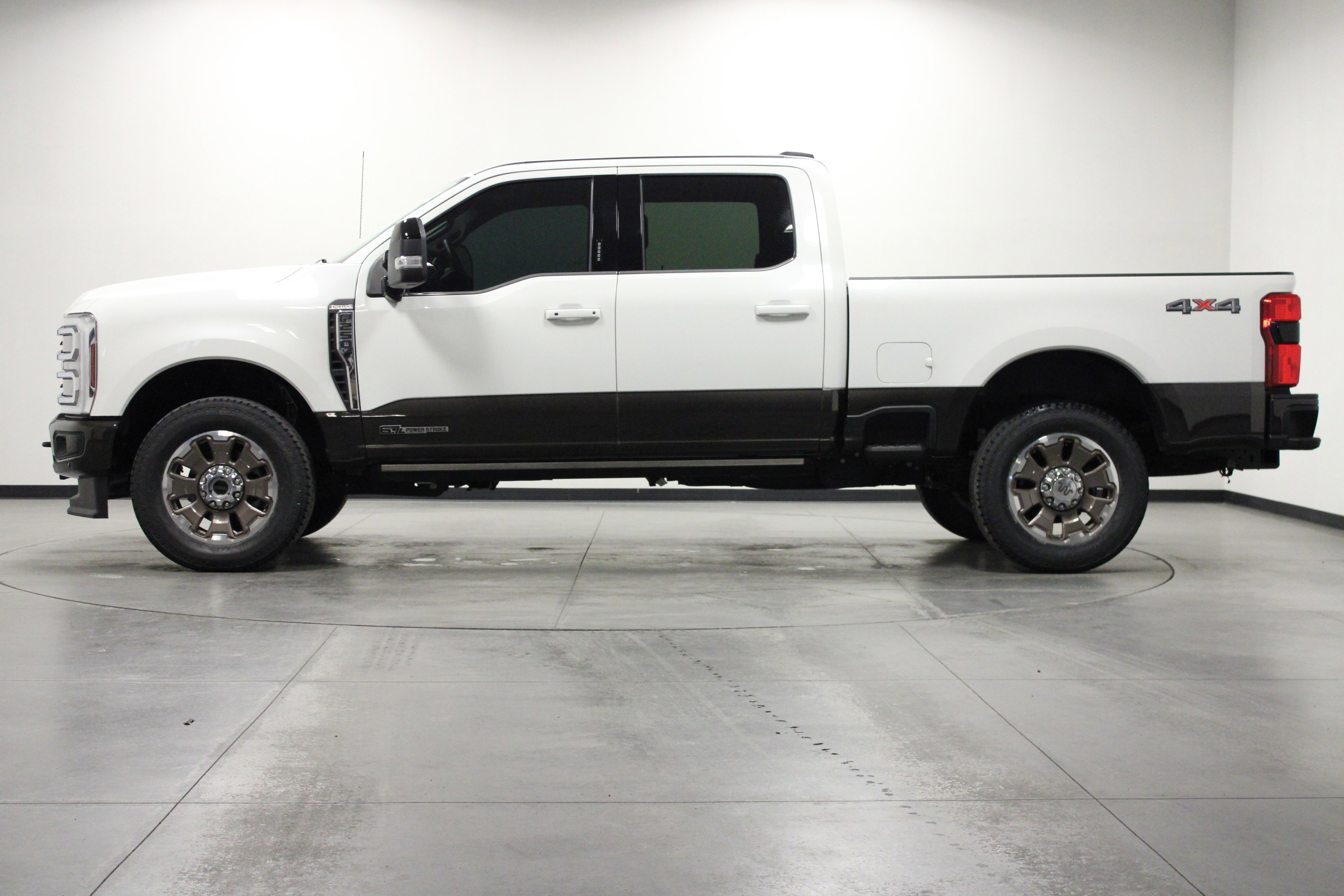 Used 2024 Ford F250 King Ranch image 7