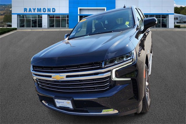 Used 2024 Chevrolet Tahoe LT w/ Luxury Package image 4