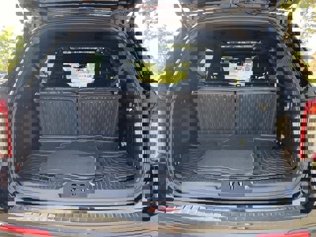 Certified 2022 Ford Explorer ST w/ Equipment Group 401A image 6