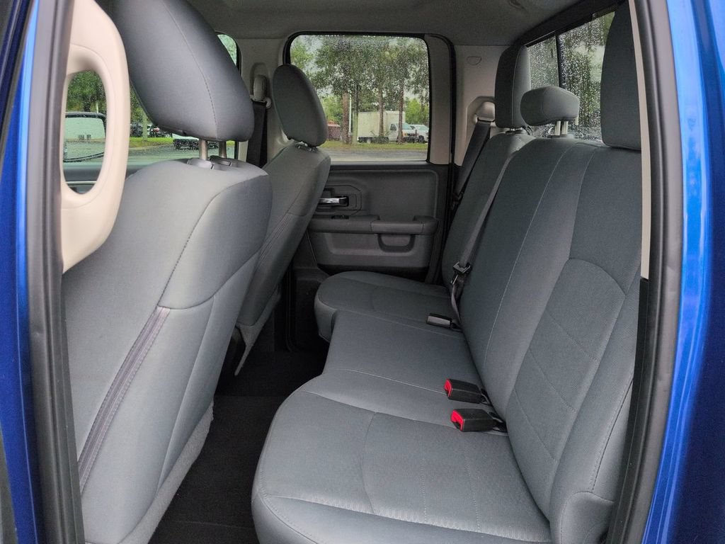 Used 2018 RAM 1500 Classic SLT AWD/4WD image 13