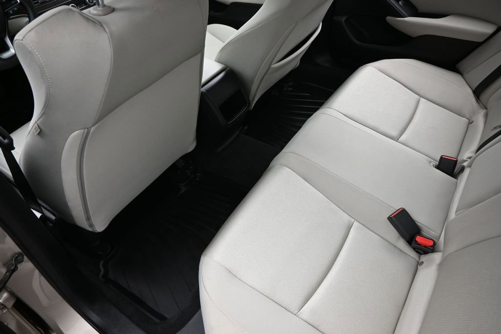 Used 2018 Honda Accord LX image 24