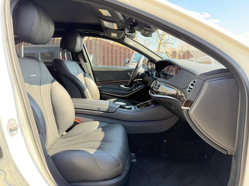 Used 2020 Mercedes-Benz S 63 AMG 4MATIC Sedan image 30