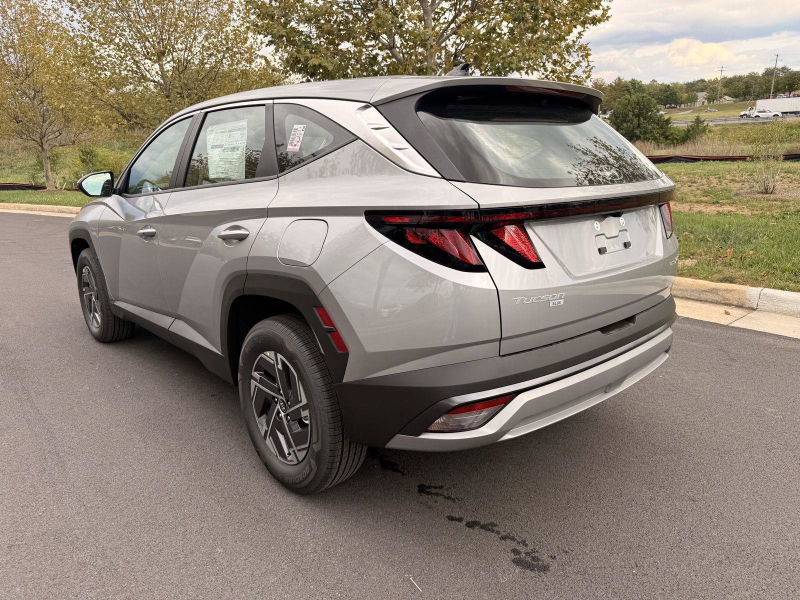 New 2026 Hyundai Tucson Blue SE AWD/4WD image 7