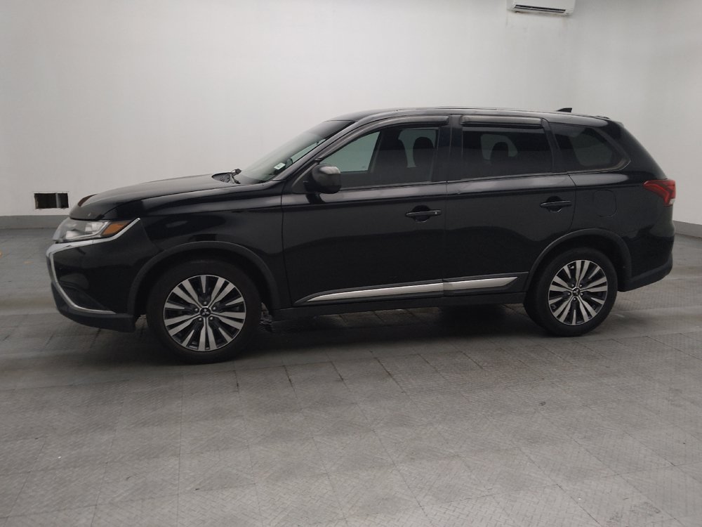 Used 2020 Mitsubishi Outlander ES FWD image 2