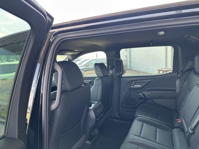 New 2025 Chevrolet Silverado EV LT w/ LT Premium Package image 32