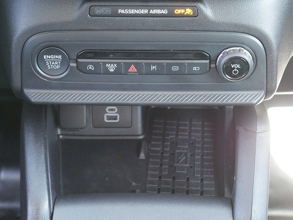 Used 2025 Ford Bronco Sport Badlands image 23