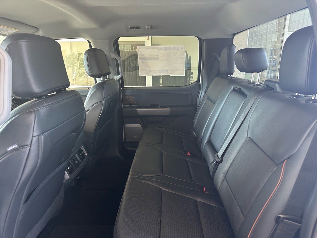 New 2026 Ford F250 Lariat w/ FX4 Off-Road Package image 27