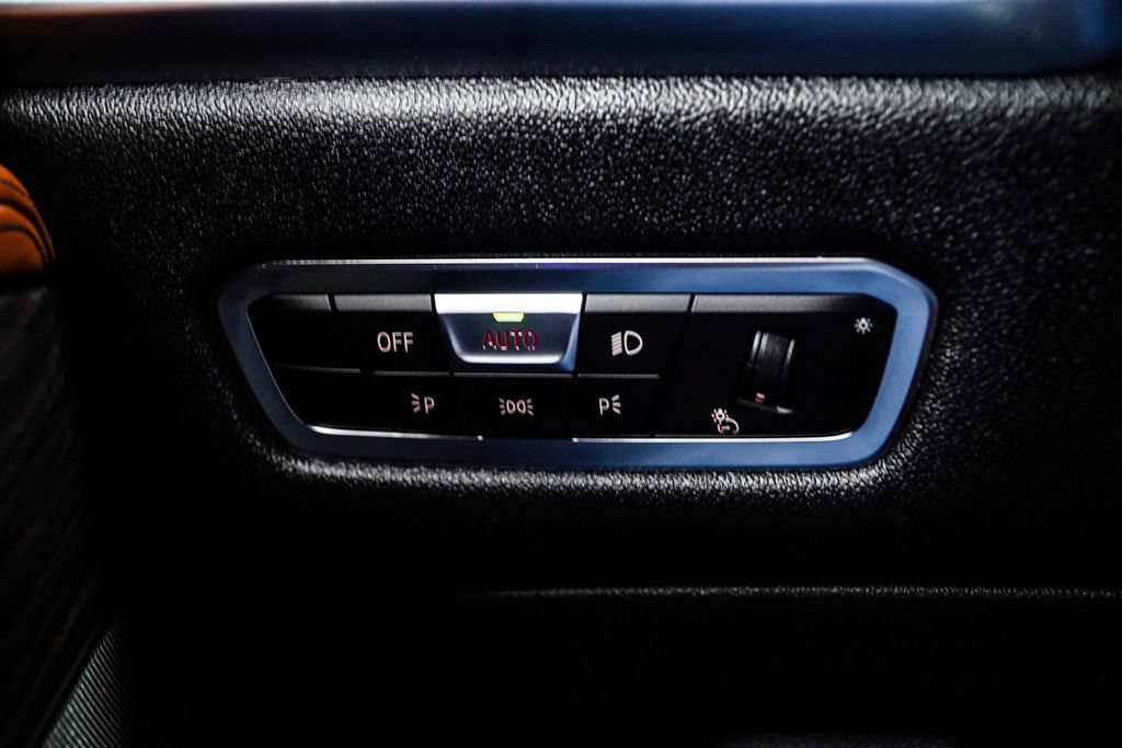 Used 2023 BMW X7 M60i w/ Executive Package AWD/4WD image 33