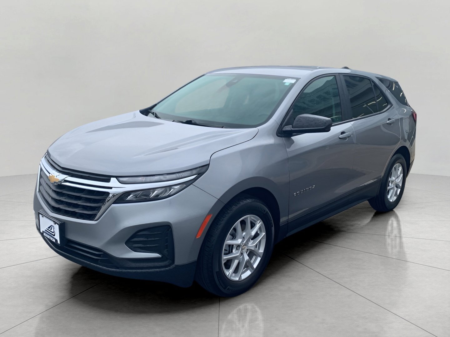 Certified 2023 Chevrolet Equinox LS w/ LS Convenience Package FWD image 4