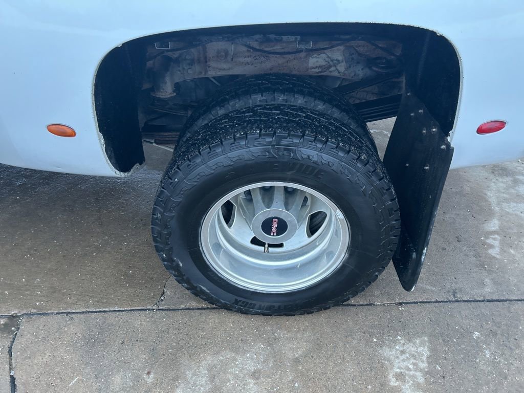 Used 2013 GMC Sierra 3500 Denali image 33