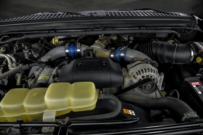 Used 2000 Ford F350 Lariat image 17