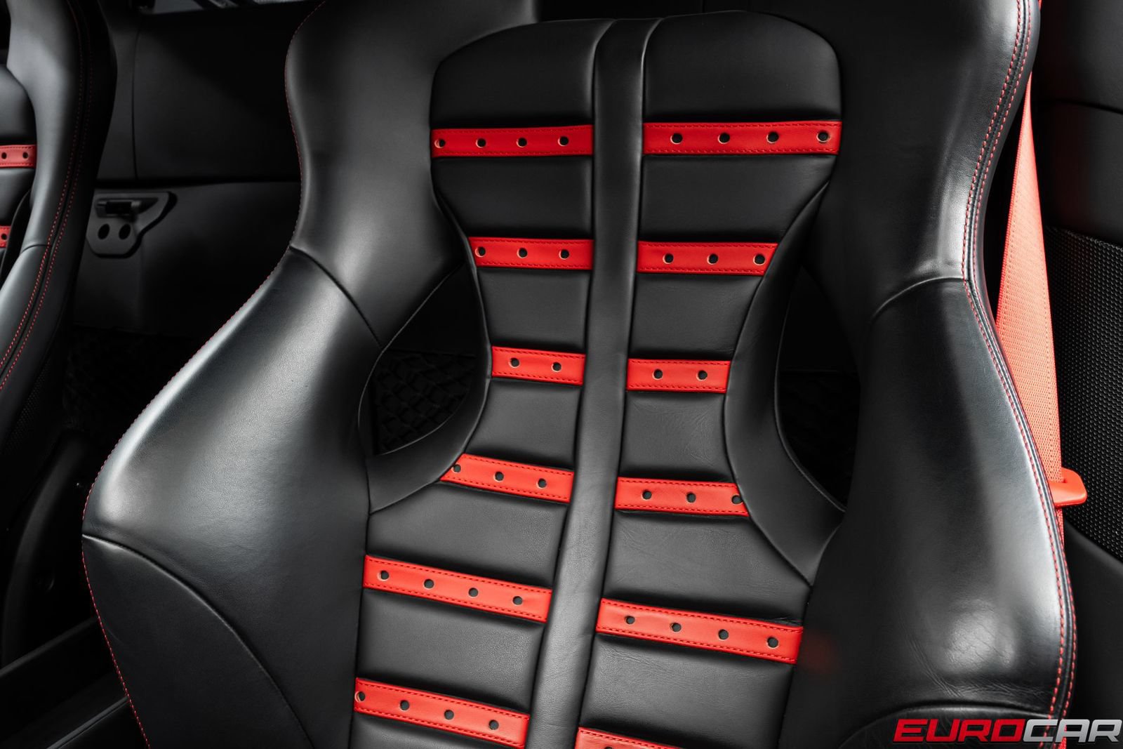 Used 2019 Ferrari 488 Pista Coupe RWD image 47