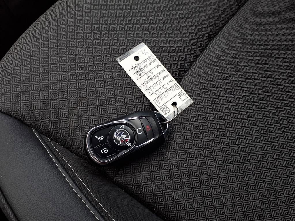 Certified 2023 Buick Encore GX Select w/ Sport Touring Package image 11