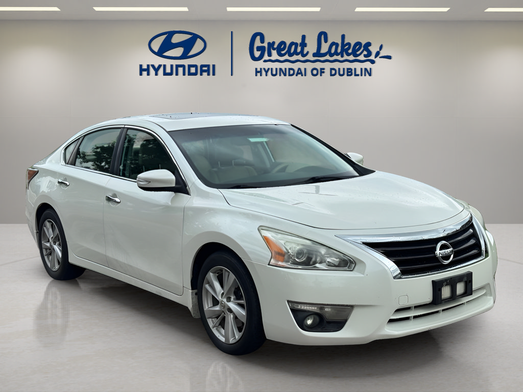 Used 2015 Nissan Altima 2.5 SL w/ Moonroof Package FWD image 7