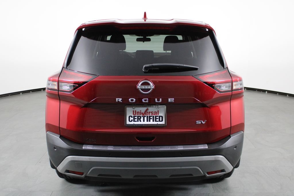 Certified 2022 Nissan Rogue SV FWD image 11