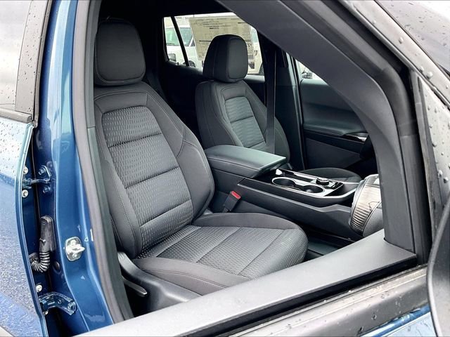 New 2026 Chevrolet Equinox LT w/ Safety and Technology Package FWD image 28