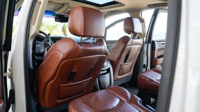 Used 2019 Cadillac Escalade ESV Premium Luxury RWD image 61