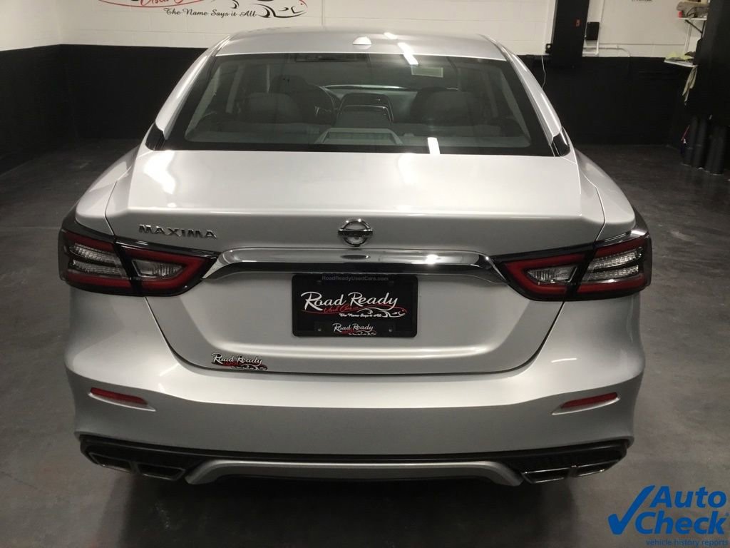 Used 2019 Nissan Maxima 3.5 S w/ Floor Mat Group FWD image 9