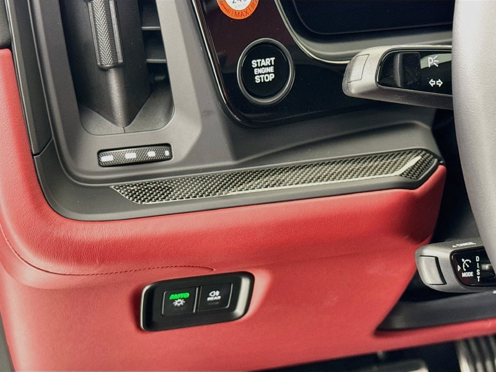 New 2026 Porsche Cayenne GTS AWD/4WD image 14