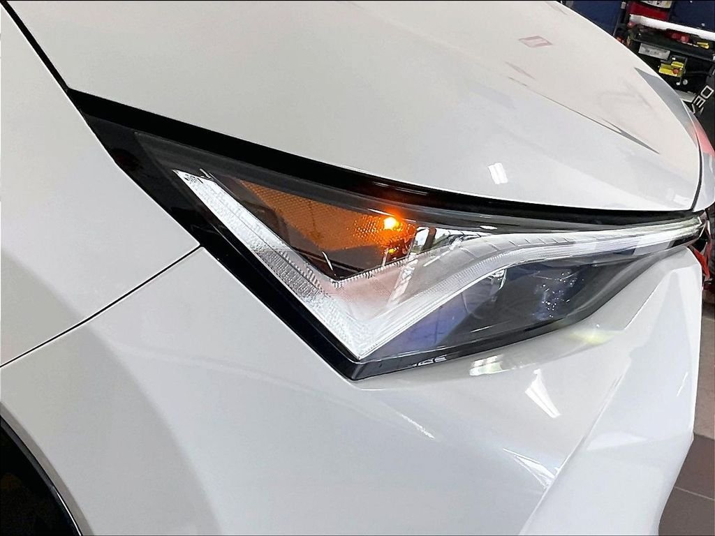 Used 2025 Acura ADX A-Spec AWD/4WD image 32