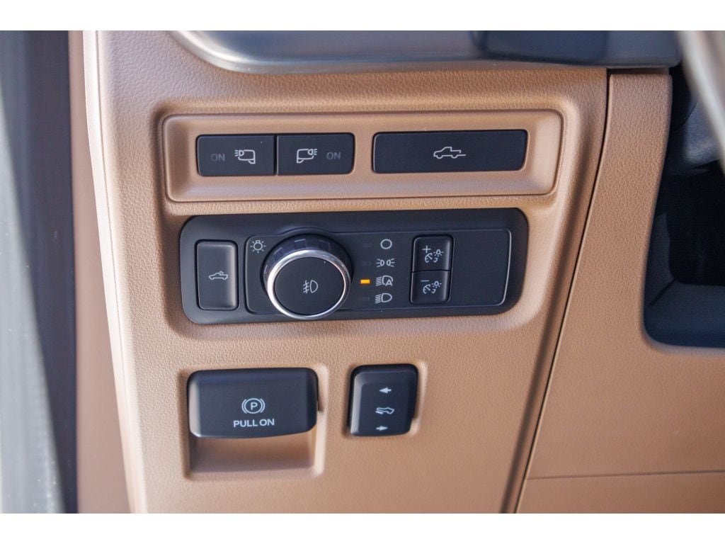 Used 2022 Ford F150 Lariat AWD/4WD image 20
