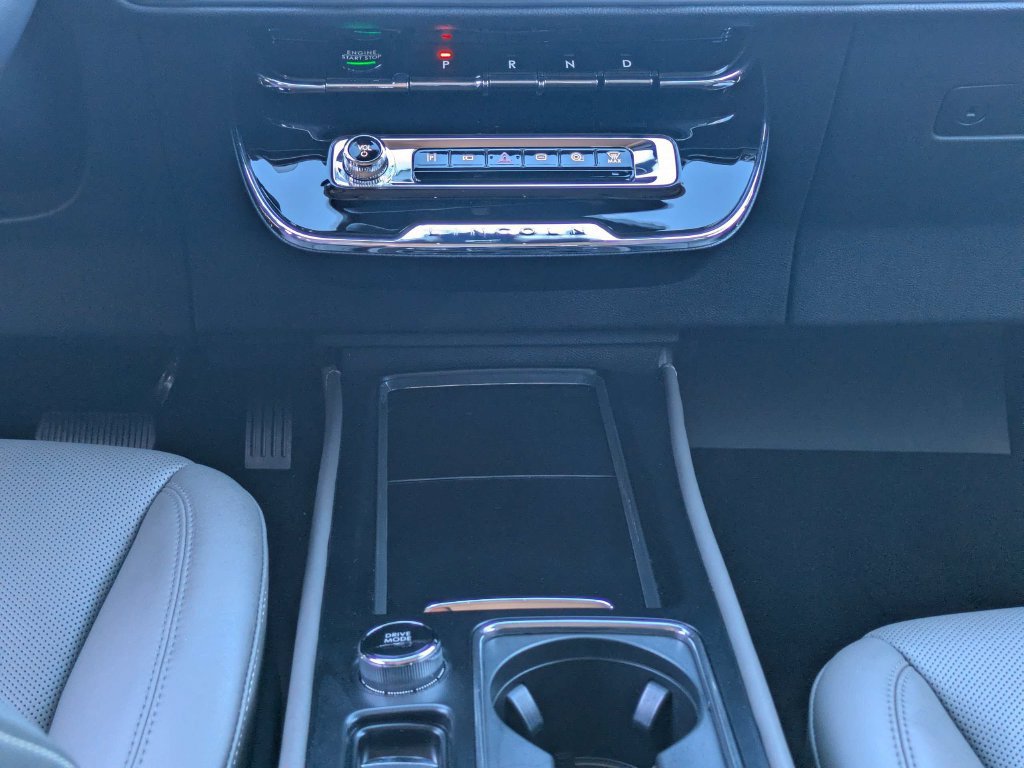 Certified 2025 Lincoln Corsair Grand Touring w/ Equipment Group 301A AWD/4WD image 24