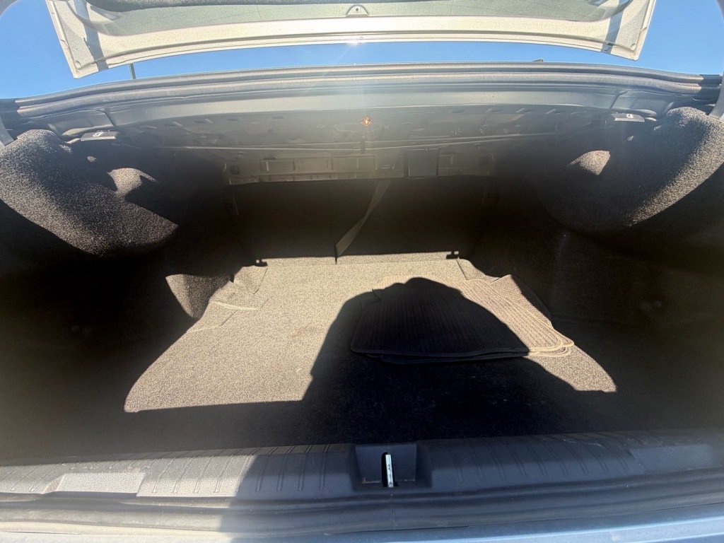 Used 2020 Subaru Legacy Premium AWD/4WD image 5