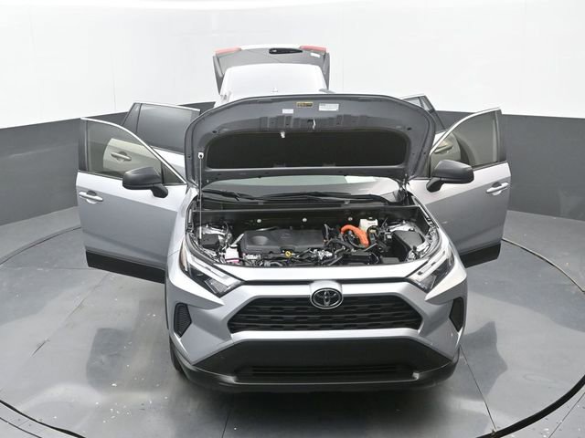 Used 2025 Toyota RAV4 LE image 34
